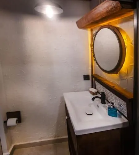 Uzun Carsi Mira Loft קס