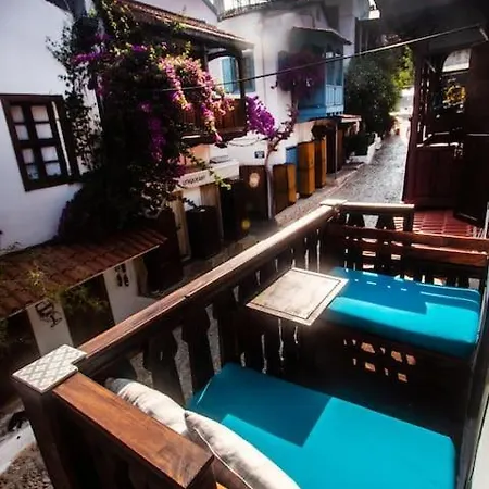 Uzun Carsi Mira Loft Apartment *