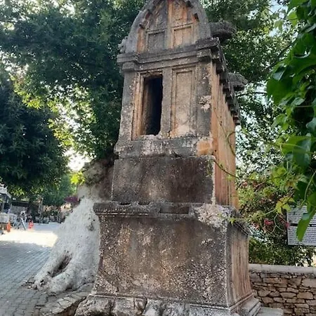 Apartment Uzun Carsi Mira Loft *